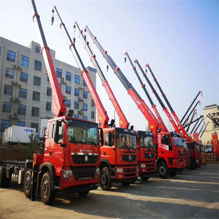 江阴租专业吊车电话