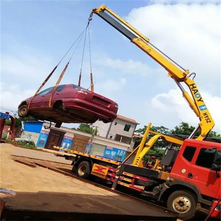 江阴吊车救援小汽车怎么吊