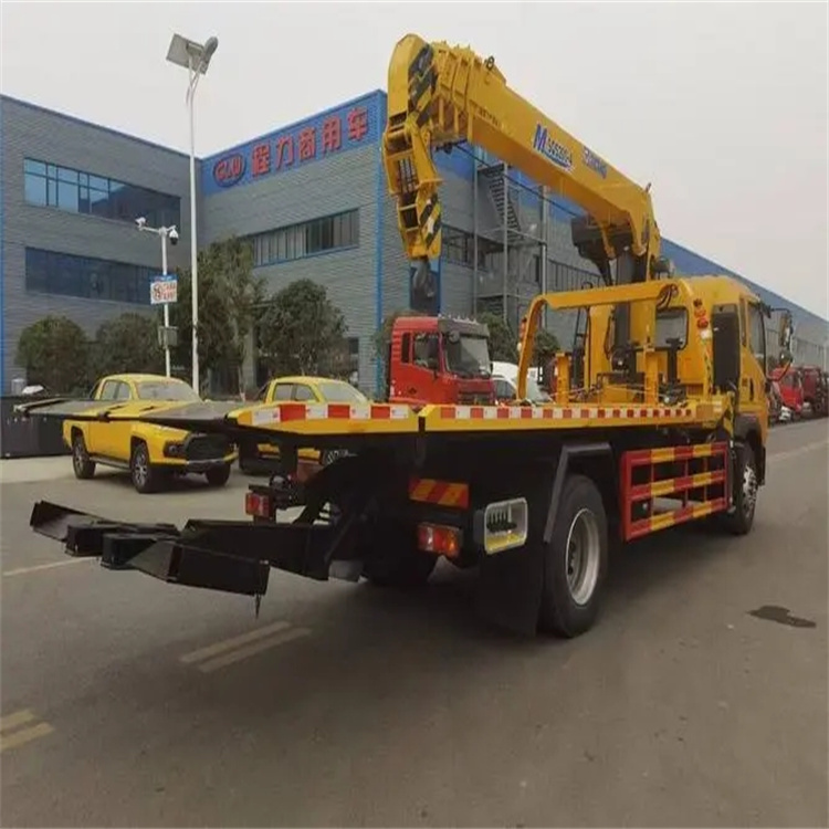 江阴附近小随车吊出租电话，轻松解决搬运烦恼